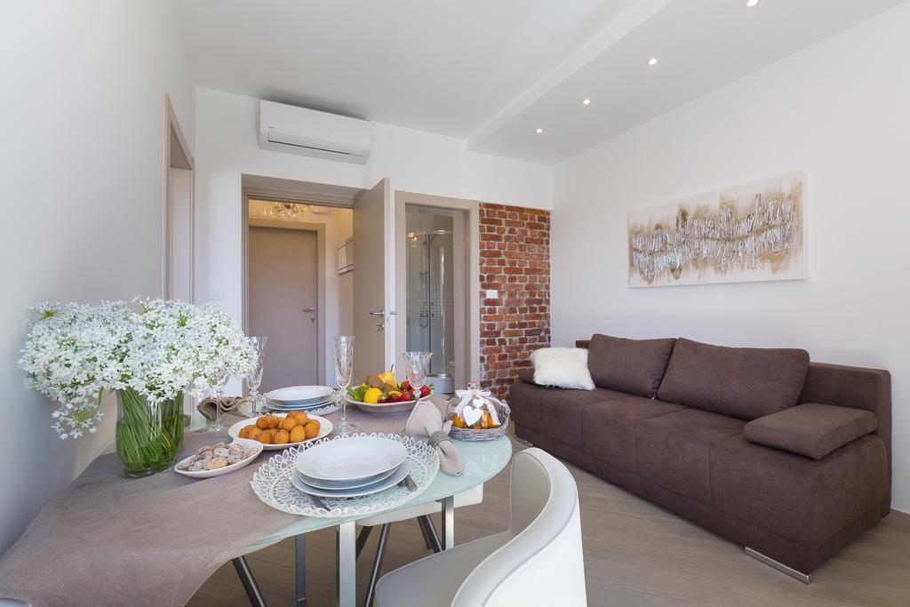 Central Boutique Apartments With Balconies, In Walking Distance To The Sea Zadar Exteriör bild