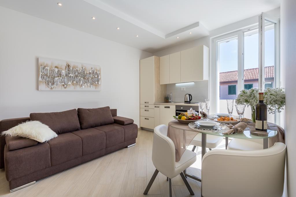 Central Boutique Apartments With Balconies, In Walking Distance To The Sea Zadar Exteriör bild